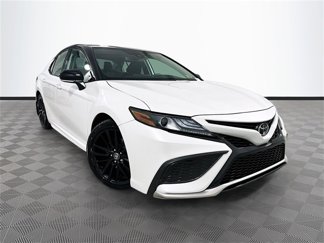 Certified 2022 Toyota Camry XSE image 1