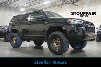 Used 2016 Toyota 4Runner SR5 Premium image 1