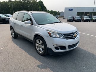 Used 2016 Chevrolet Traverse LT w/ Style and Technology Package image 1