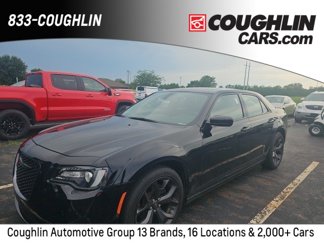 Used 2021 Chrysler 300 Touring w/ Sport Appearance Package image 1