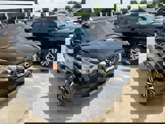 Used 2018 Nissan Kicks SV image 1