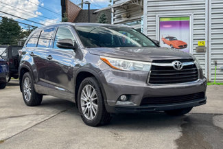 Used 2015 Toyota Highlander Limited image 1