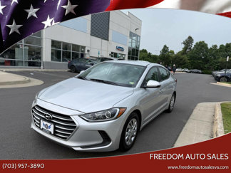 Used 2017 Hyundai Elantra SE image 1