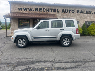 Used 2010 Jeep Liberty Sport image 1