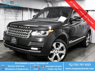 Used 2017 Land Rover Range Rover Autobiography image 1