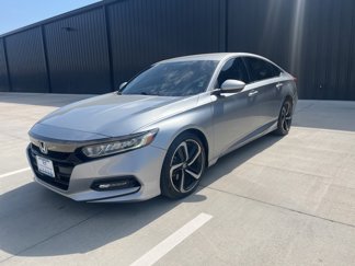 Used 2020 Honda Accord Sport image 1