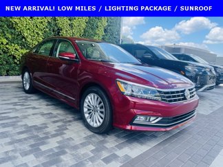 Used 2017 Volkswagen Passat 1.8T SE w/ SE Lighting Package image 1