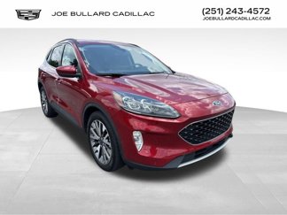 Used 2021 Ford Escape Titanium image 1