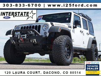 Used 2015 Jeep Wrangler Unlimited Rubicon w/ Connectivity Group image 1