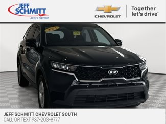 Used 2021 Kia Sorento LX image 1