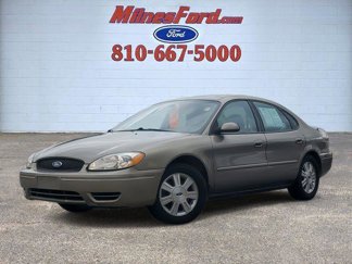 Used 2005 Ford Taurus SEL image 1