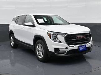 Used 2024 GMC Terrain SLE image 1