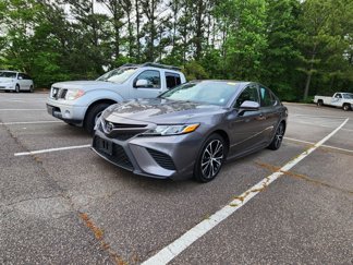 Used 2019 Toyota Camry SE image 1