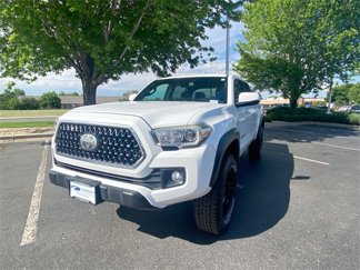 Used 2019 Toyota Tacoma TRD Off-Road image 1