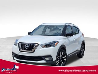 Used 2019 Nissan Kicks SR image 1