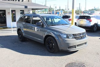 Used 2020 Dodge Journey SE w/ SE Popular Equipment Group image 1