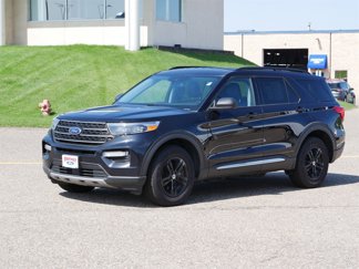 Used 2022 Ford Explorer XLT w/ Equipment Group 202A image 1