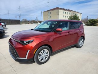 Used 2024 Kia Soul LX image 1