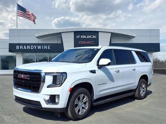 Used 2022 GMC Yukon XL SLE w/ Max Trailering Package image 1