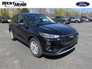 Used 2025 Ford Escape Active w/ Cold Weather Package image 1