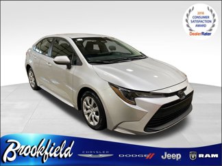 Used 2024 Toyota Corolla LE image 1