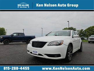 Used 2014 Chrysler 200 Touring w/ 200 S Group image 1