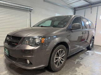 Used 2015 Dodge Grand Caravan SXT w/ Blacktop Package image 1