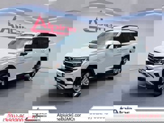 Used 2021 Volkswagen Atlas SE image 1