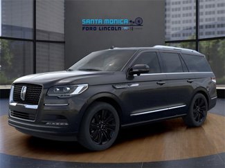 Used 2023 Lincoln Navigator Reserve image 1