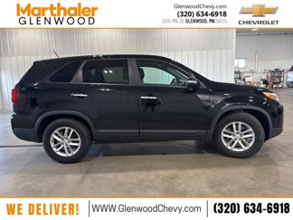 Used 2014 Kia Sorento LX image 1