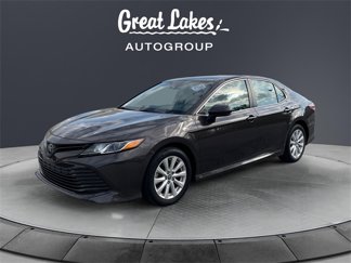 Used 2019 Toyota Camry LE image 1