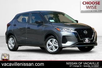 New 2025 Nissan Kicks Play S image 1