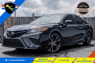 Used 2019 Toyota Camry SE image 1