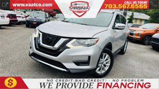 Used 2017 Nissan Rogue SV image 1