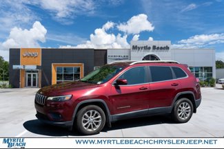 Used 2019 Jeep Cherokee Latitude w/ Popular Appearance Group image 1