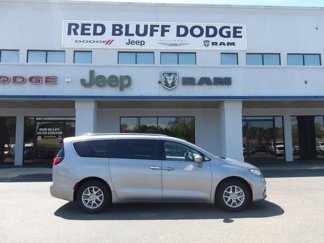 Used 2021 Chrysler Pacifica Touring-L image 1