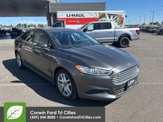 Used 2016 Ford Fusion SE image 1