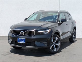 New 2025 Volvo XC40 B5 Core w/ Protection Package Premier image 1