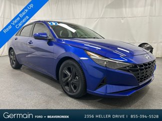 Used 2022 Hyundai Elantra SEL w/ Cargo Package image 1