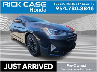 Used 2020 Hyundai Elantra SE w/ Cargo Package (C1) image 1
