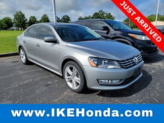 Used 2013 Volkswagen Passat TDI SEL Premium image 1