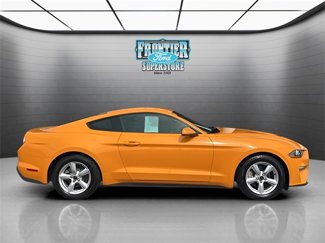 Used 2018 Ford Mustang Coupe image 1