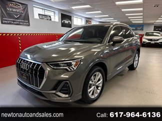 Used 2022 Audi Q3 2.0T Premium Plus image 1