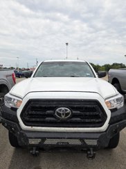 Used 2020 Toyota Tacoma SR image 1