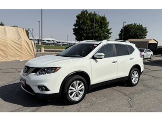 Used 2016 Nissan Rogue SV w/ SV Premium Package image 1