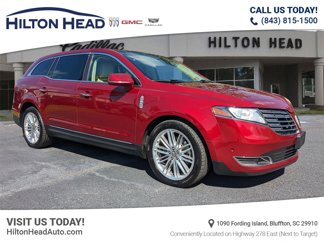 Used 2019 Lincoln MKT AWD image 1