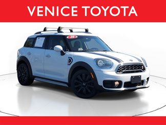 Used 2019 MINI Cooper Countryman S image 1