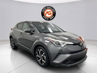 Used 2018 Toyota C-HR XLE image 1