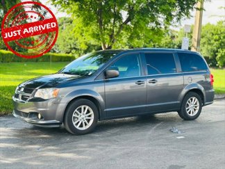 Used 2018 Dodge Grand Caravan SXT image 1