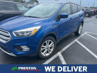 Used 2019 Ford Escape SE image 1